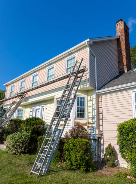 Affordable siding repair and maintenance services in Timberville, VA